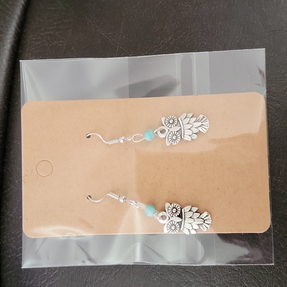 Owl Earrings - Picture 6 of 6